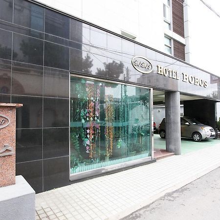 Bobos Hotel Jeju Bagian luar foto