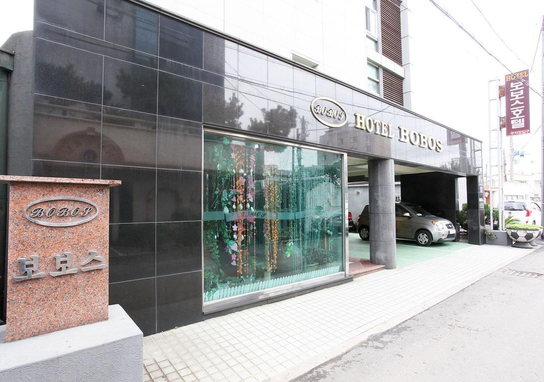 Bobos Hotel Jeju Bagian luar foto
